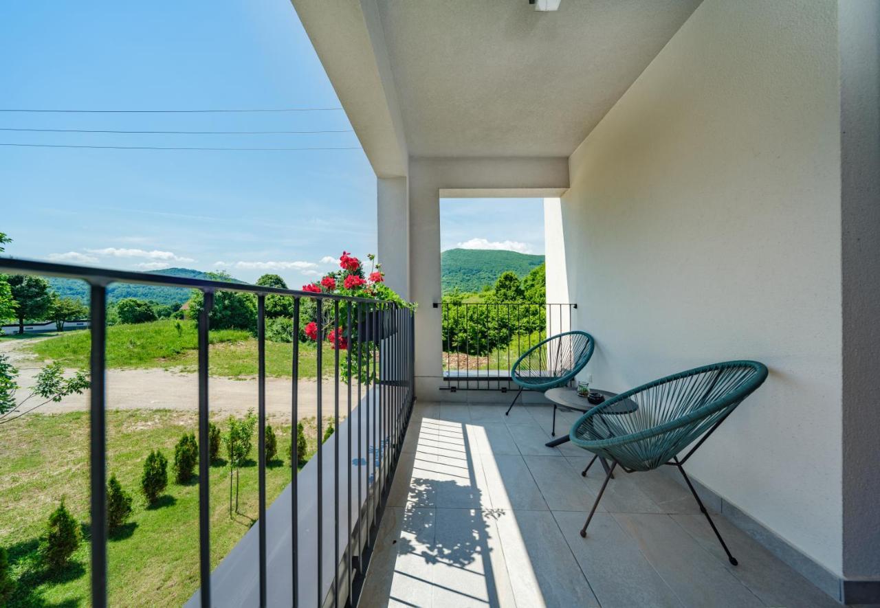 B&B Plitvice Lacus 셀리스테 드레즈니크 외부 사진